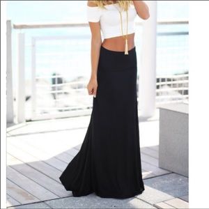 LAST 2❗️ALISSA✨ Ultra Soft Black Maxi Skirt